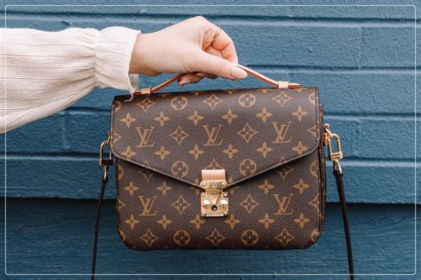 how to spot a fake lv|louis vuitton bag knock off.